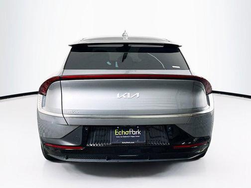 2023 Kia EV6 Wind