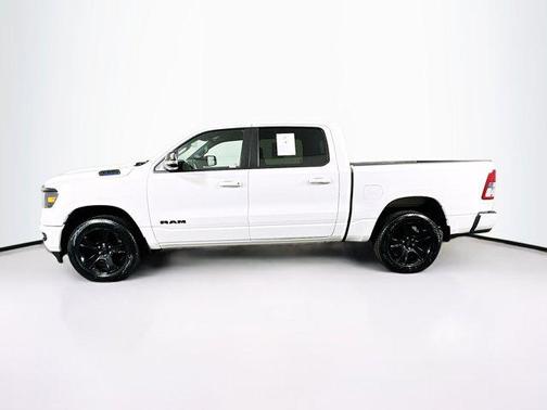 Bright White Clearcoat 2022 RAM 1500 Big Horn/Lone Star