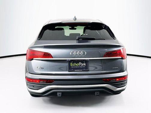 2022 Audi Q5 45 S line Premium Plus