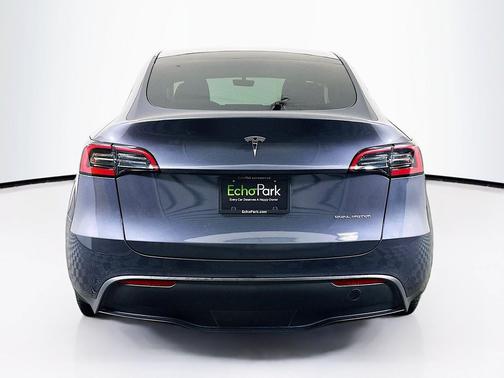 Gray 2023 Tesla Model Y Long Range