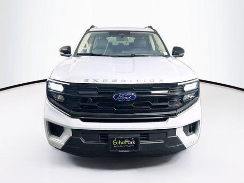 2025 Ford Expedition Max Active 4x4