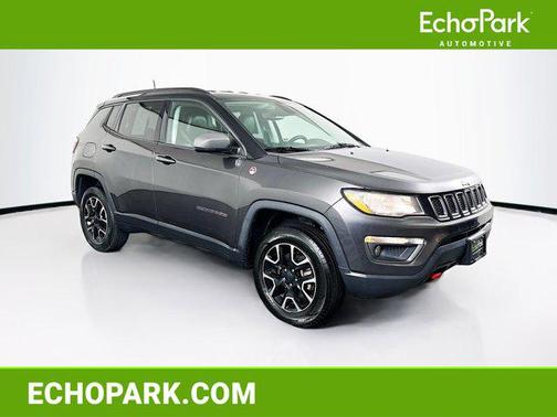 Granite Crystal Metallic Clearcoat 2019 Jeep Compass Trailhawk