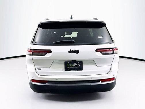 2022 Jeep Grand Cherokee L Altitude