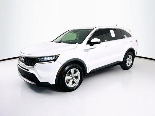 2022 Kia Sorento LX