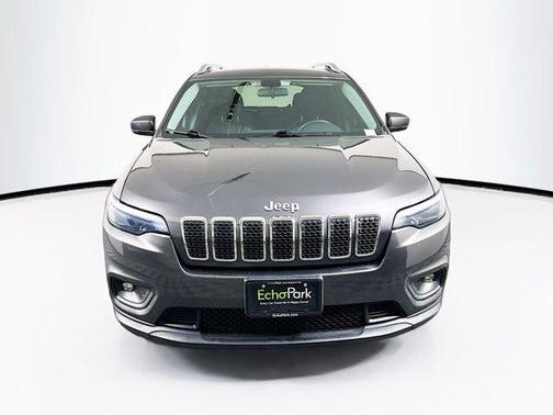 Granite Crystal Metallic Clearcoat 2019 Jeep Cherokee Latitude Plus