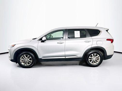 2019 Hyundai SANTA FE SE 2.4