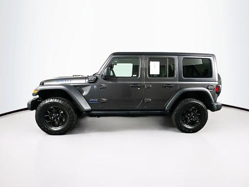 Granite Crystal Metallic Clearcoat 2024 Jeep Wrangler Willys