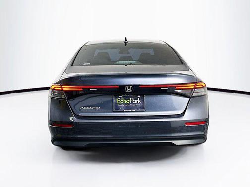 Urban Gray Pearl 2025 Honda Accord SE