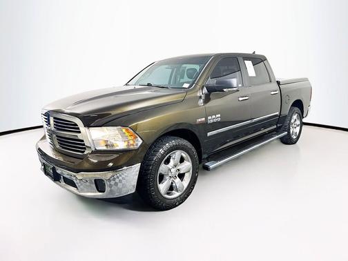 Black Gold Pearlcoat 2014 RAM 1500 Big Horn