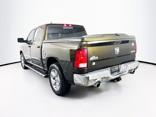 Black Gold Pearlcoat 2014 RAM 1500 Big Horn