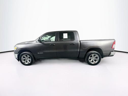 Granite Crystal Metallic Clearcoat 2023 RAM 1500 Big Horn/Lone Star
