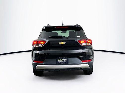 Mosaic Black Metallic 2025 Chevrolet Trailblazer LT