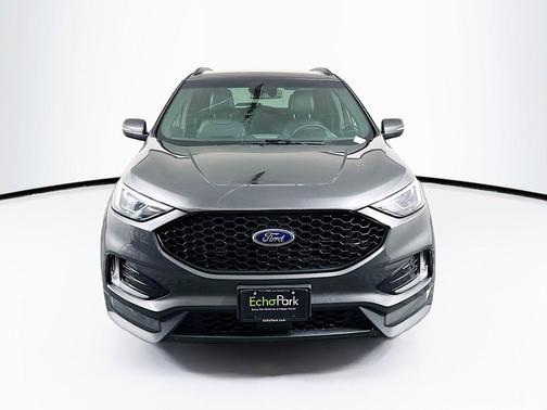 Magnetic Metallic 2020 Ford Edge ST