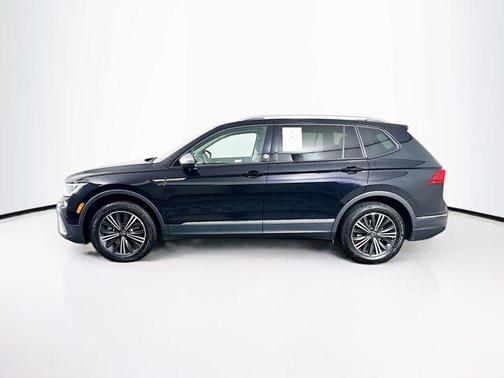 2024 Volkswagen Tiguan 2.0T Wolfsburg Edition