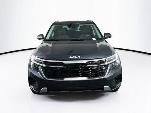 Gravity Gray 2025 Kia Seltos S