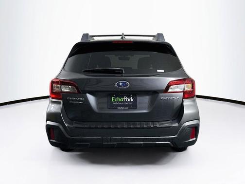 Magnetite Gray Metallic 2018 Subaru Outback 2.5i Premium