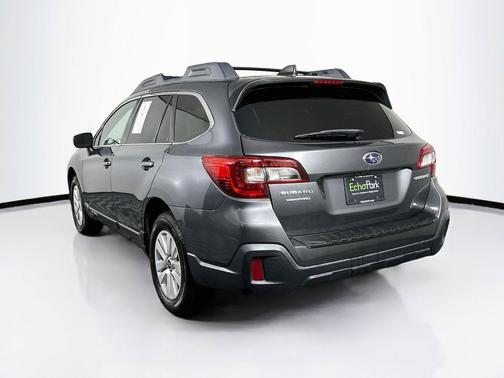 Magnetite Gray Metallic 2018 Subaru Outback 2.5i Premium