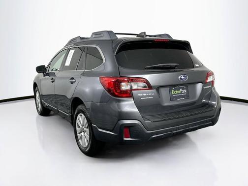 Magnetite Gray Metallic 2018 Subaru Outback 2.5i Premium