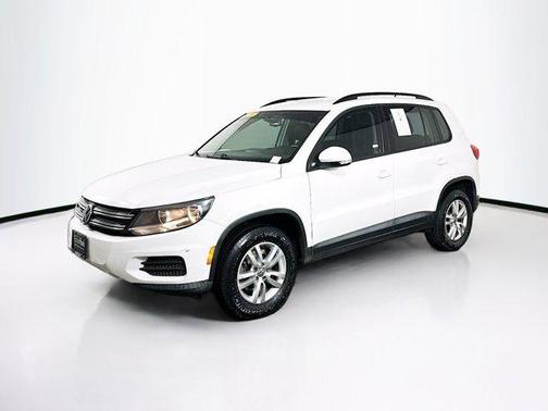2016 Volkswagen Tiguan S