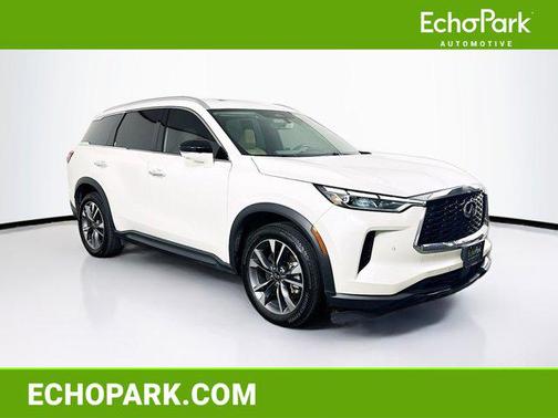 Majestic White 2023 INFINITI QX60 Luxe
