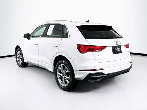 2023 Audi Q3 S line Premium