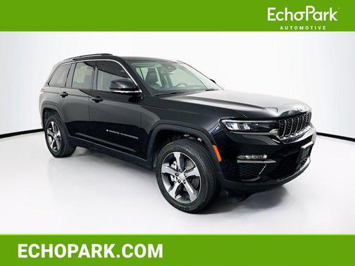 Diamond Black Crystal Pearlcoat 2022 Jeep Grand Cherokee 4xe Base