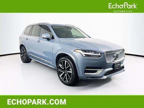 Gray 2023 Volvo XC90 Plus