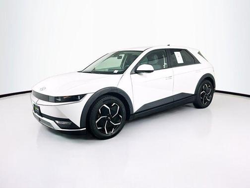 Atlas White 2024 Hyundai IONIQ 5 SE Standard Range