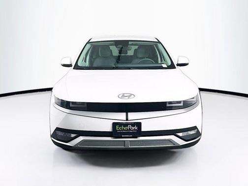 Atlas White 2024 Hyundai IONIQ 5 SE Standard Range