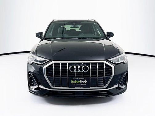 2024 Audi Q3 S line Premium