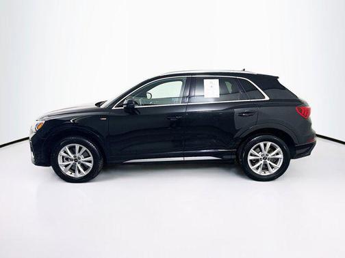 2024 Audi Q3 S line Premium