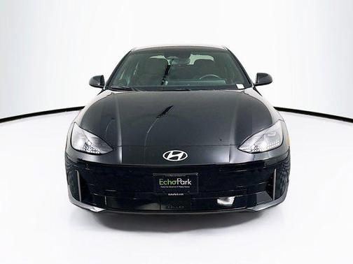 Onyx Black 2024 Hyundai IONIQ 6 SE