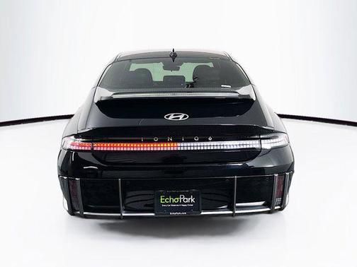 Onyx Black 2024 Hyundai IONIQ 6 SE