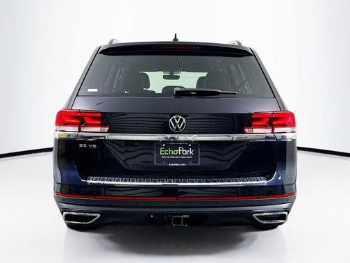 Deep Black Pearl 2023 Volkswagen Atlas 3.6L SE w/Technology