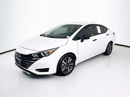 2024 Nissan Versa 1.6 S