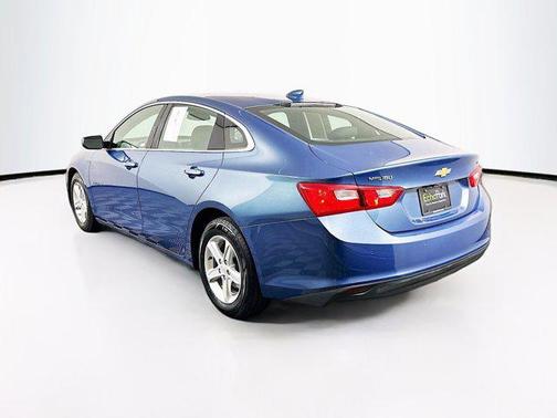 Lakeshore Blue Metallic 2024 Chevrolet Malibu LT