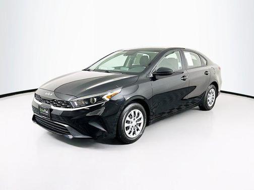 2024 Kia Forte LX