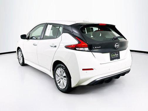 2023 Nissan Leaf S