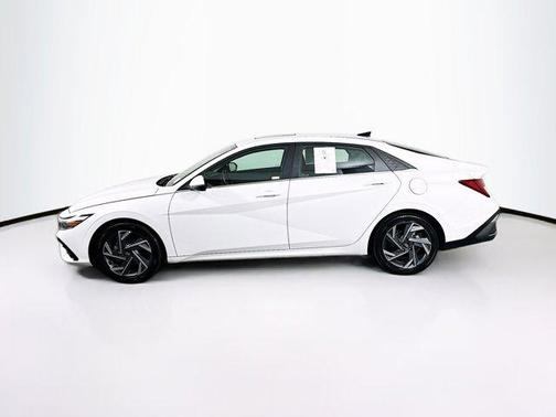 Serenity White 2025 Hyundai ELANTRA Limited