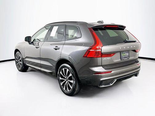 2025 Volvo XC60 Plus