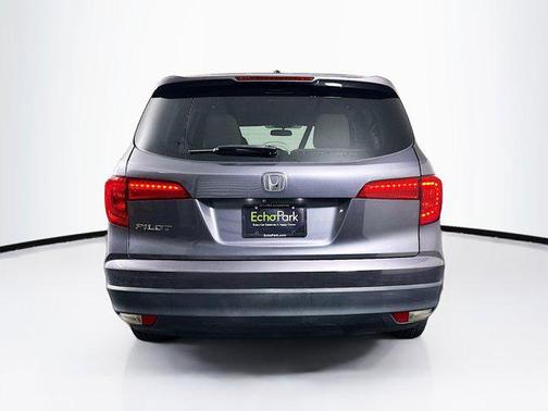 2018 Honda Pilot EX