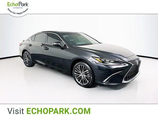 2025 Lexus ES 300h Base