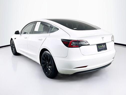 White 2020 Tesla Model 3 Standard Range Plus