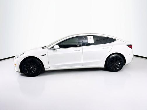 White 2020 Tesla Model 3 Standard Range Plus