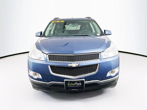 Twilight Blue Metallic 2012 Chevrolet Traverse LT