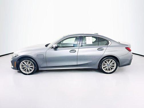 2024 BMW 330e Base