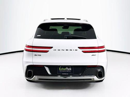 Alta White 2025 Genesis GV70 2.5T