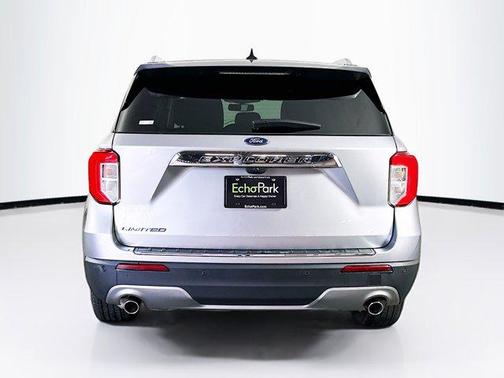 Iconic Silver Metallic 2024 Ford Explorer Limited