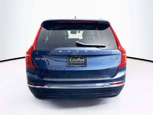 2024 Volvo XC90 Core Bright Theme