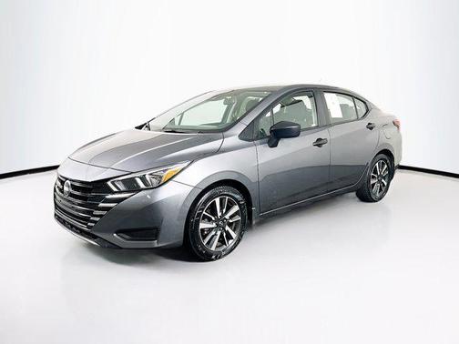 2024 Nissan Versa 1.6 S